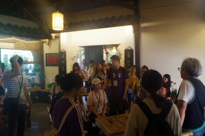 1535610318280438.jpg 参访20.jpg