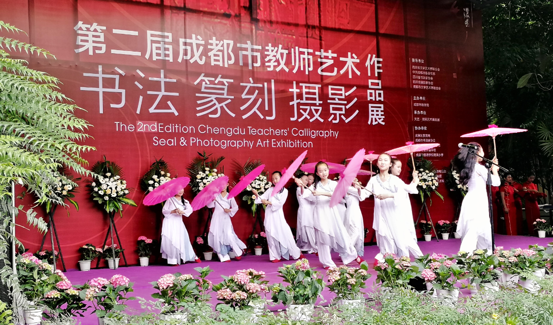 1558319365814075.jpg 1558319349.jpg