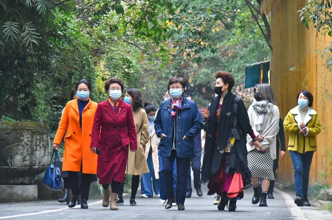 市长1.jpg